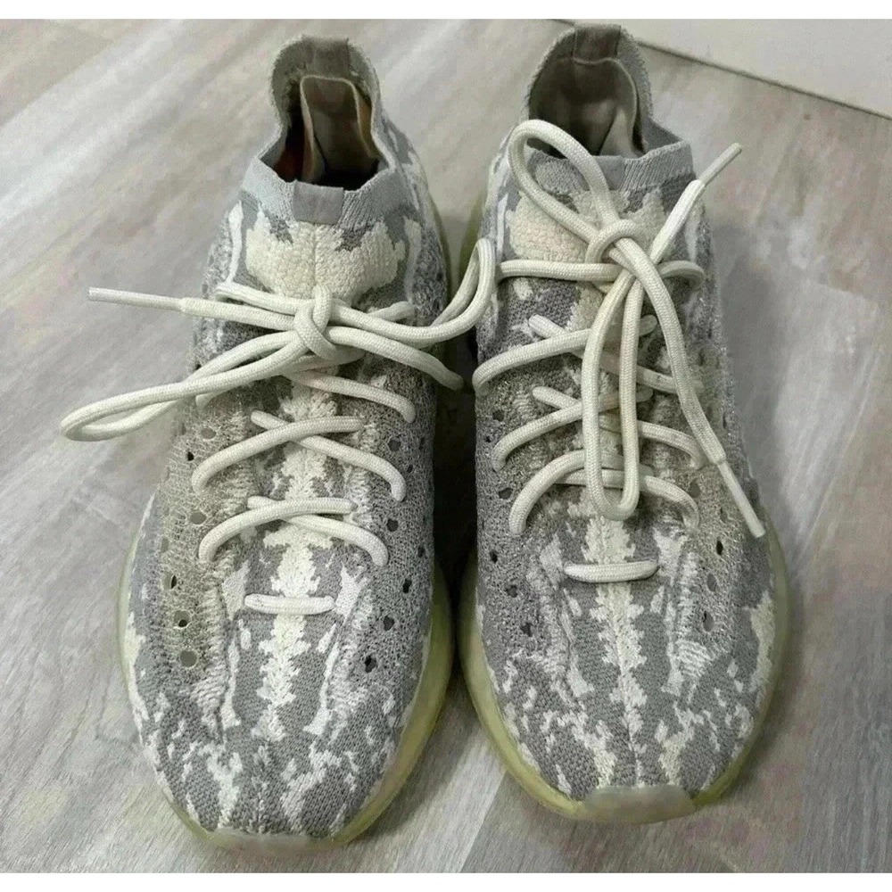 Adidas‎ Yeezy Boost 380 'Alien' Sneakers Size 7 Mens Gray White Primeknit - Picture 6 of 7